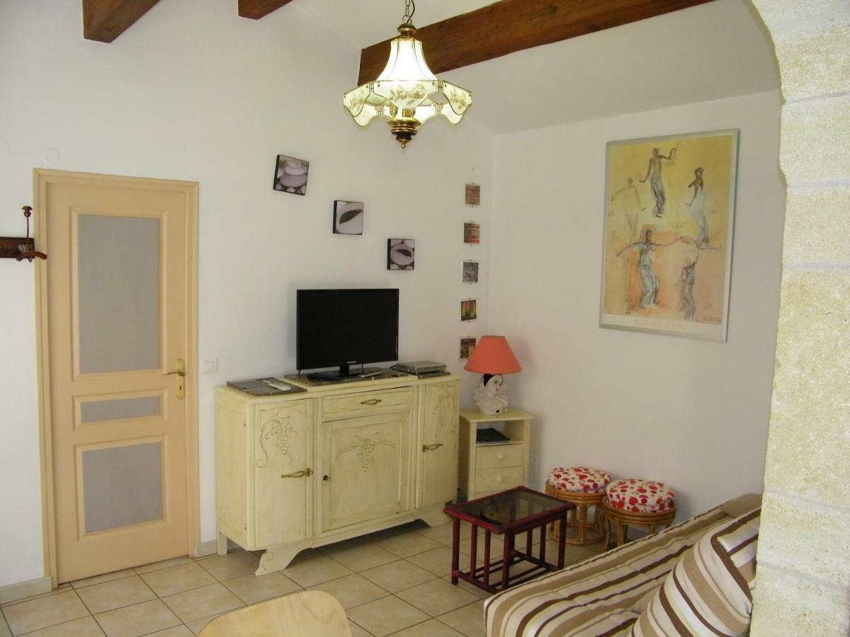 Domaine Du Bois Gite Bleuette Galargues Dış mekan fotoğraf