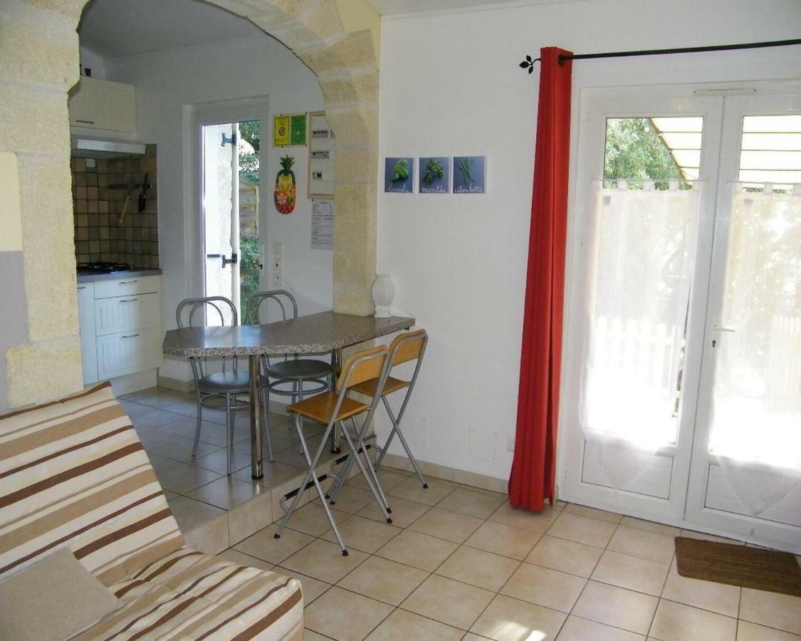 Domaine Du Bois Gite Bleuette Galargues Dış mekan fotoğraf
